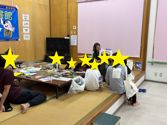 読み聞かせ風景（HP）.png